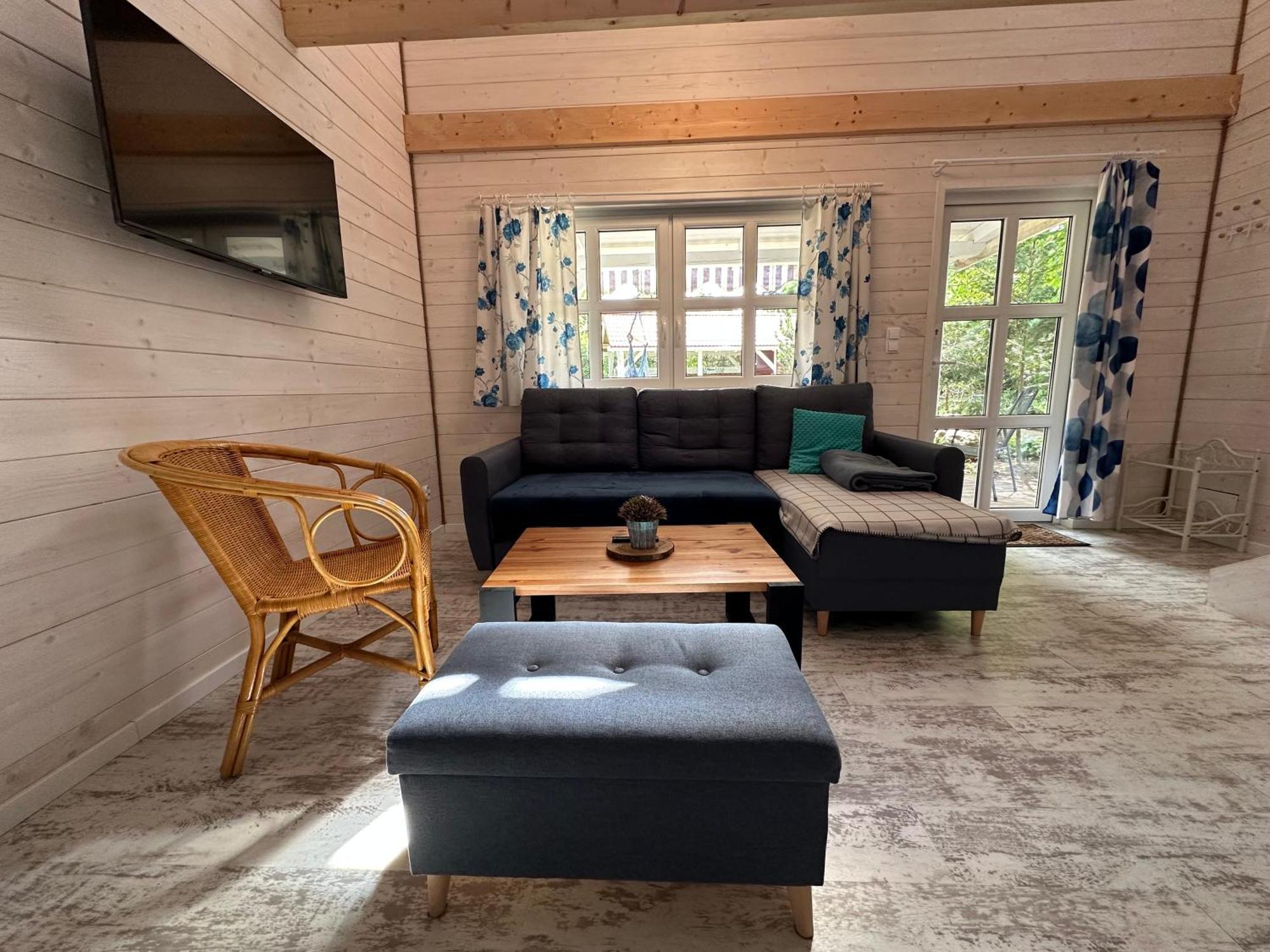 Kwiat Paproci Apartment รึน ภายนอก รูปภาพ